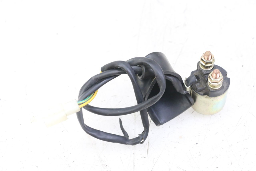 photo de RELE ARRANQUE GOES WIKI 125 (2010 - 2015) - Zoom estado de uso