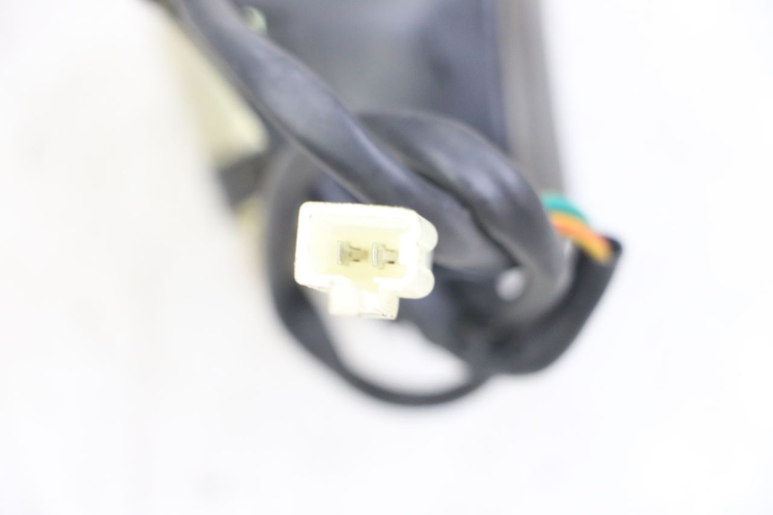 photo de RELE ARRANQUE GOES WIKI 125 (2010 - 2015) - Otra perspectiva