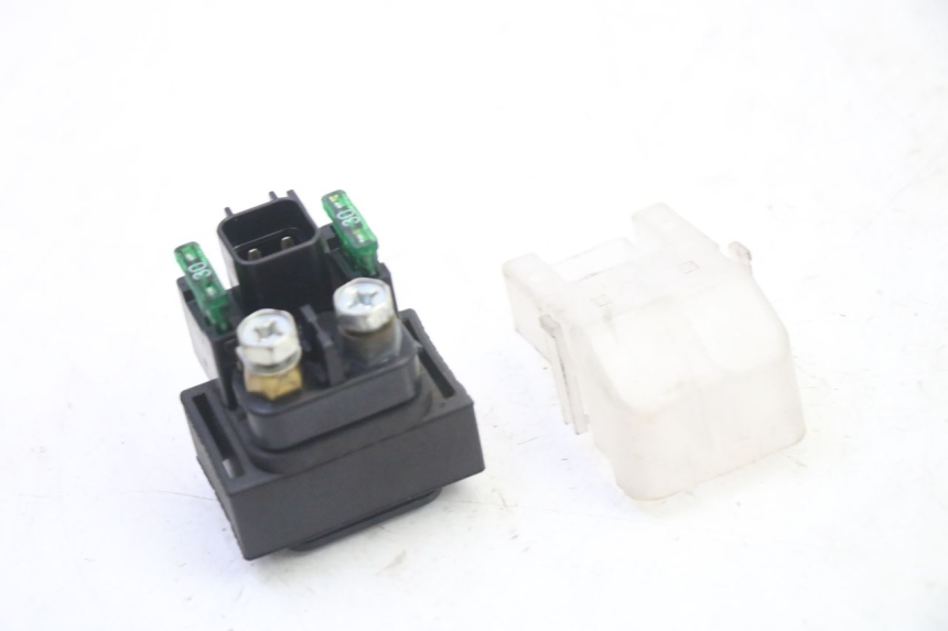 photo de RELE ARRANQUE SUZUKI GSR 750 (2011 - 2017) - Vista principal