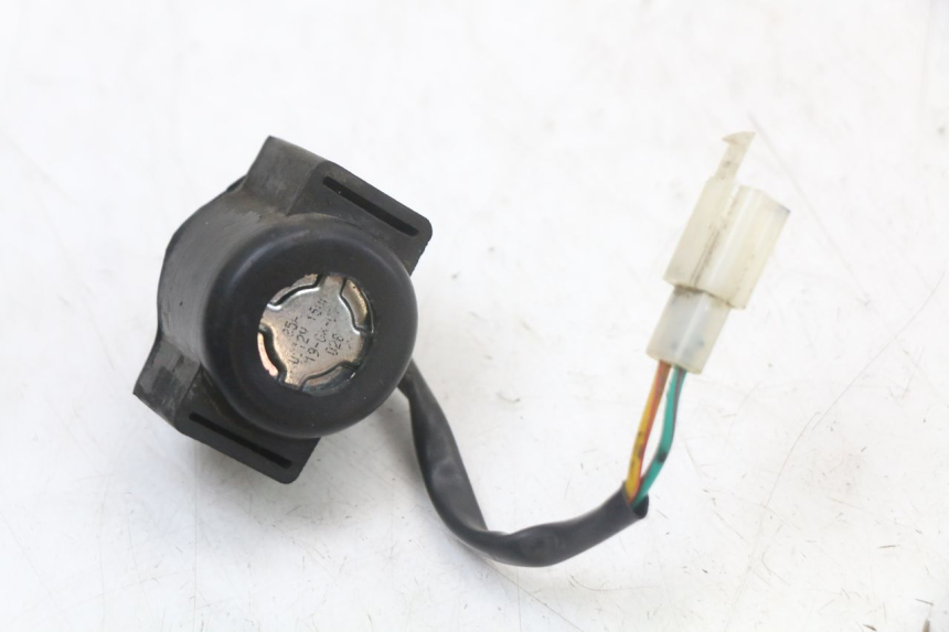 photo de RELé DE ARRANQUE SYM JET 14 4T 50 (2018 - 2022) - Primer plano técnico