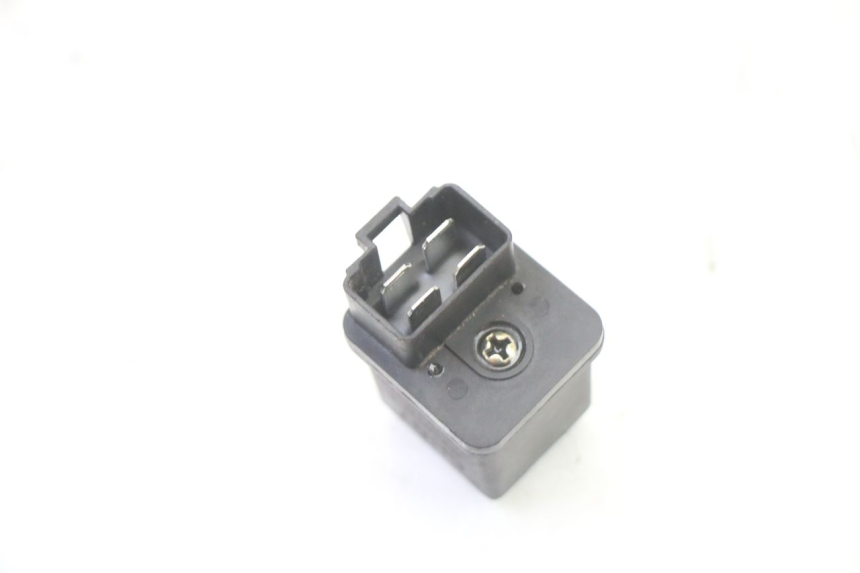 photo de RELE ARRANQUE PEUGEOT KISBEE 2T 50 (2010 - 2017) - Zoom estado de uso