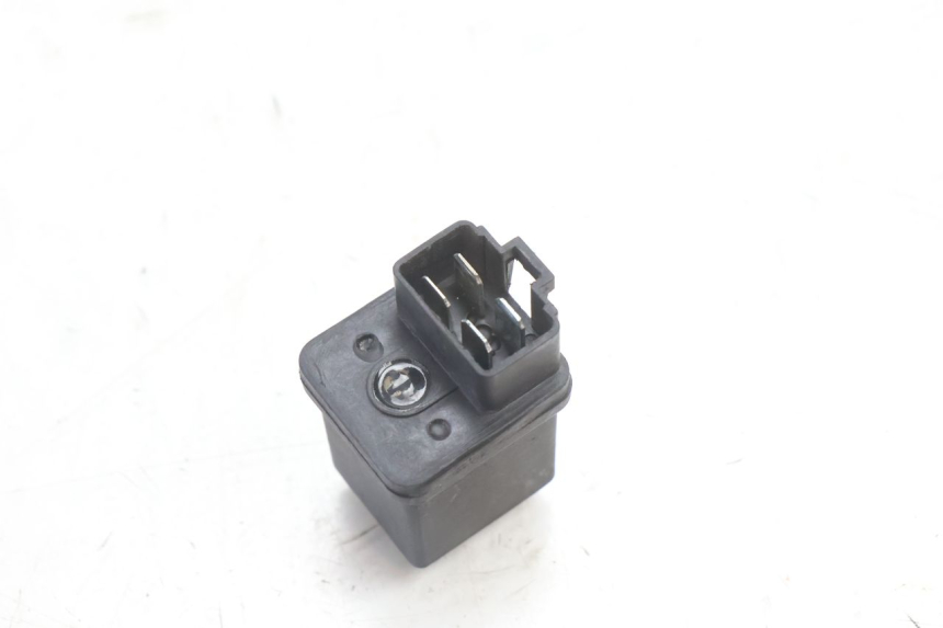 photo de RELE ARRANQUE PEUGEOT KISBEE 2T 50 (2010 - 2017) - Zoom estado de uso