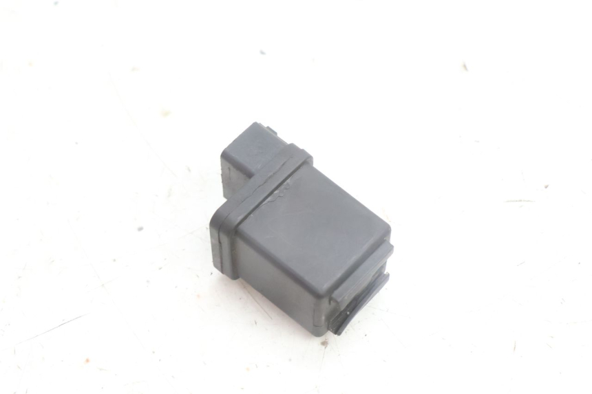 photo de RELÉ DE ARRANQUE PEUGEOT KISBEE 4T 50 (2010 - 2017) - Detalle de la pieza