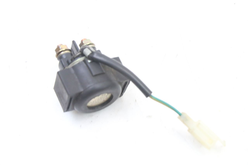 photo de RELÉ DE ARRANQUE KYMCO DINK STREET 125 (2009 - 2014) - Otra perspectiva