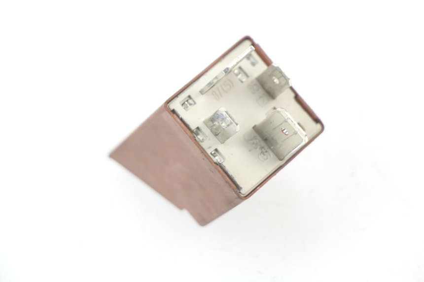 photo de RELE ARRANQUE PIAGGIO LIBERTY 2T 50 (2004 - 2008) - Zoom estado de uso