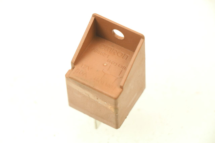 photo de RELE ARRANQUE PIAGGIO LIBERTY 4T 50 (2009 - 2015) - Detalle de la pieza