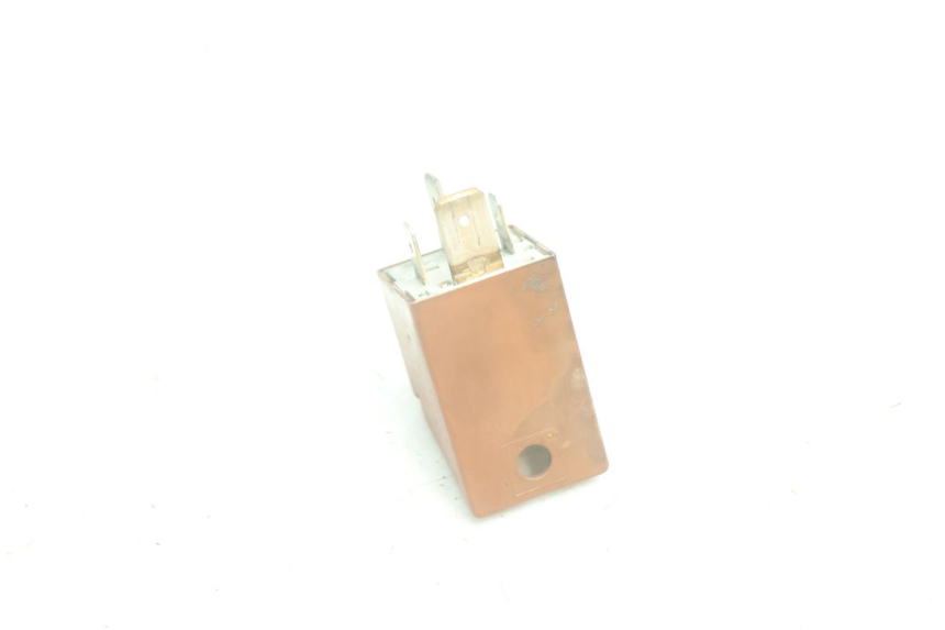 photo de RELE ARRANQUE PIAGGIO LIBERTY 125 (1998 - 2008) - Primer plano técnico