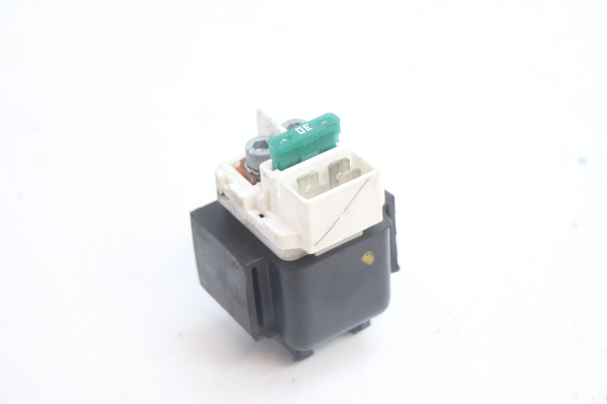 photo de RELE ARRANQUE PIAGGIO MP3 HPE 530 (2022 - 2026) - Detalle de la pieza