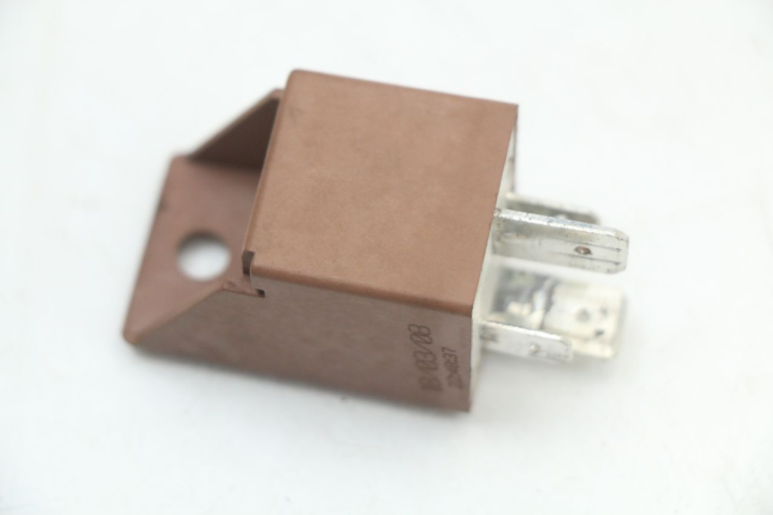 photo de RELE ARRANQUE PIAGGIO MP3 125 (2006 - 2014) - Zoom estado de uso