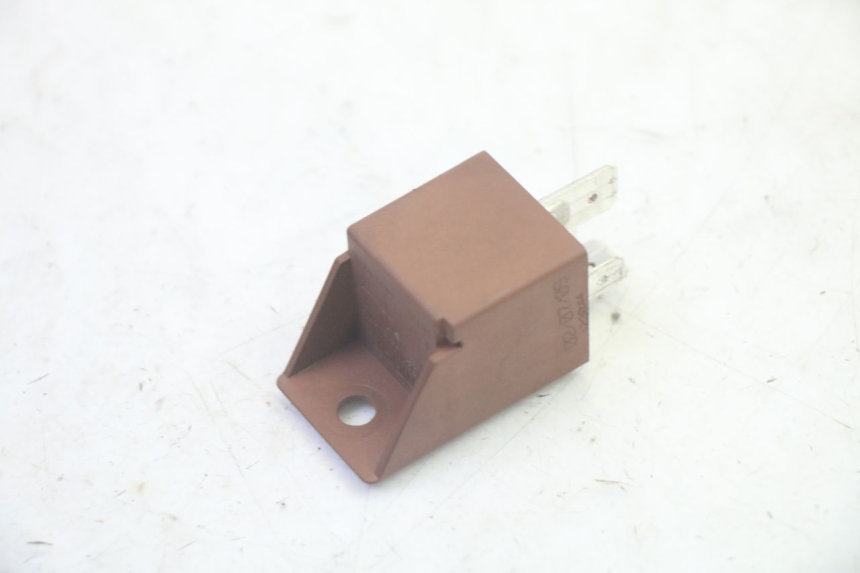 photo de RELE ARRANQUE PIAGGIO MP3 RL 250 (2006 - 2010) - Zoom estado de uso