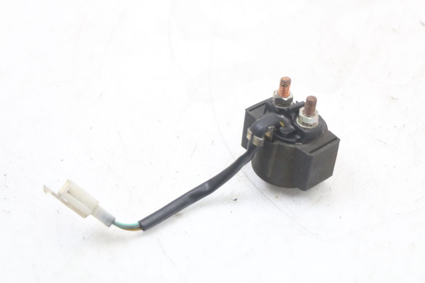 photo de RELE ARRANQUE PEUGEOT DJANGO 125 (2014 - 2017) - Zoom estado de uso