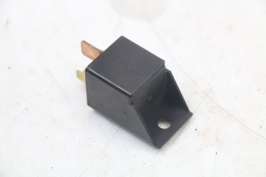 photo de RELE ARRANQUE PIAGGIO NEW TYPHOON 50 (2010 - 2017) - Zoom estado de uso