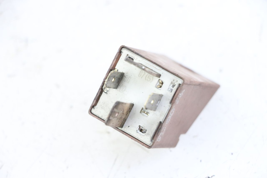 photo de RELE ARRANQUE PIAGGIO VESPA GRANTURISMO 200 (2004 - 2005) - Detalle de la pieza