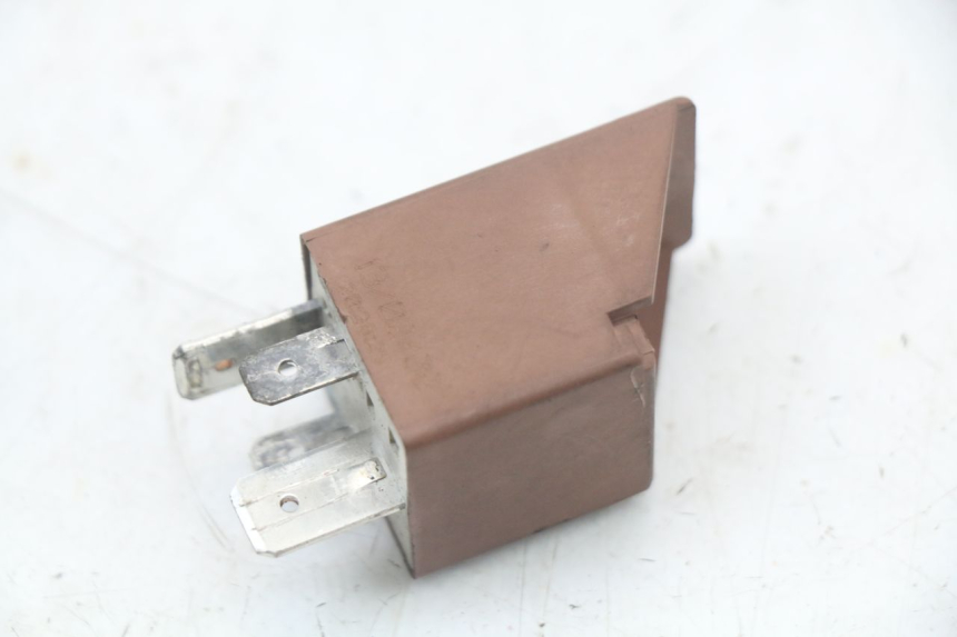 photo de RELÉ DE ARRANQUE PIAGGIO VESPA LX 2T 50 (2005 - 2013) - Zoom estado de uso