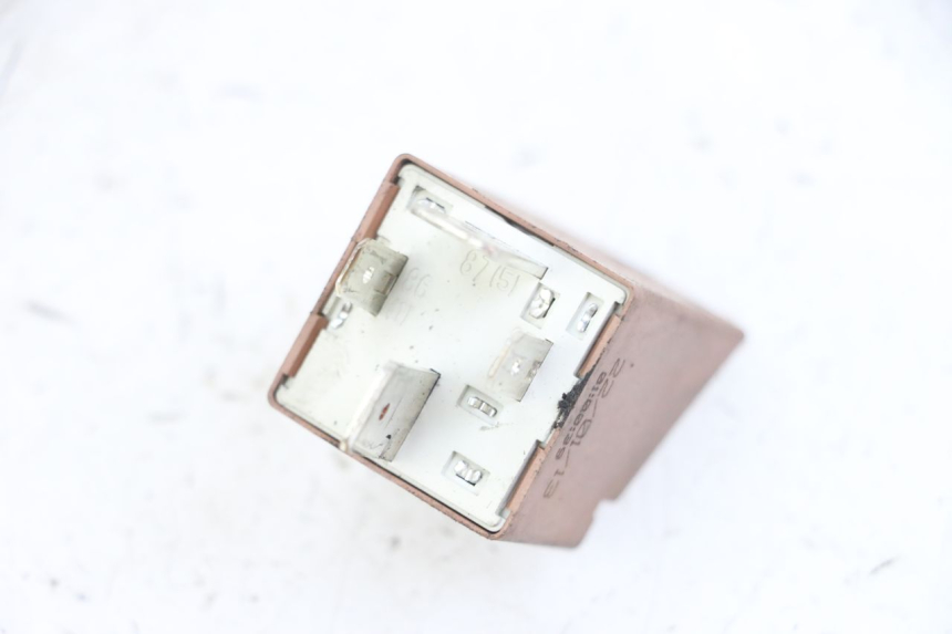 photo de RELE ARRANQUE PIAGGIO VESPA S 2T 50 (2007 - 2014) - Detalle de la pieza