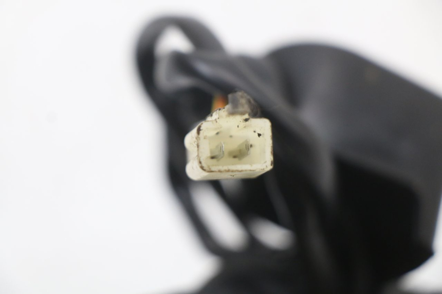 photo de RELE ARRANQUE TNT MOTOR ROMA 10' 2T 50 (2011 - 2018) - Primer plano técnico