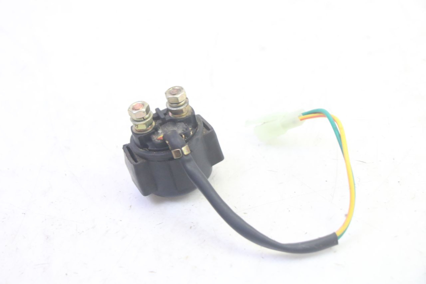 photo de RELE ARRANQUE TNT MOTOR ROMA 10' 4T 50 (2019 - 2022) - Zoom estado de uso