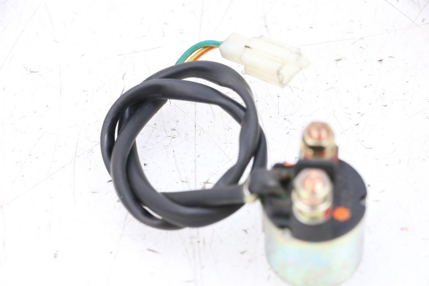 photo de RELé DE ARRANQUE JM MOTORS SANTANA 50 (2014 - 2023) - Zoom estado de uso