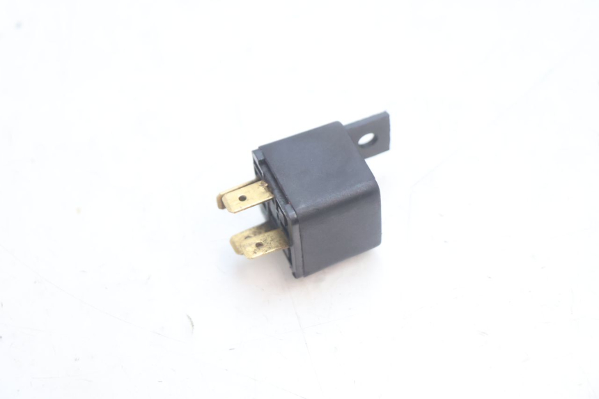 photo de RELE ARRANQUE YAMAHA SLIDER 50 (1999 - 2004) - Detalle de la pieza