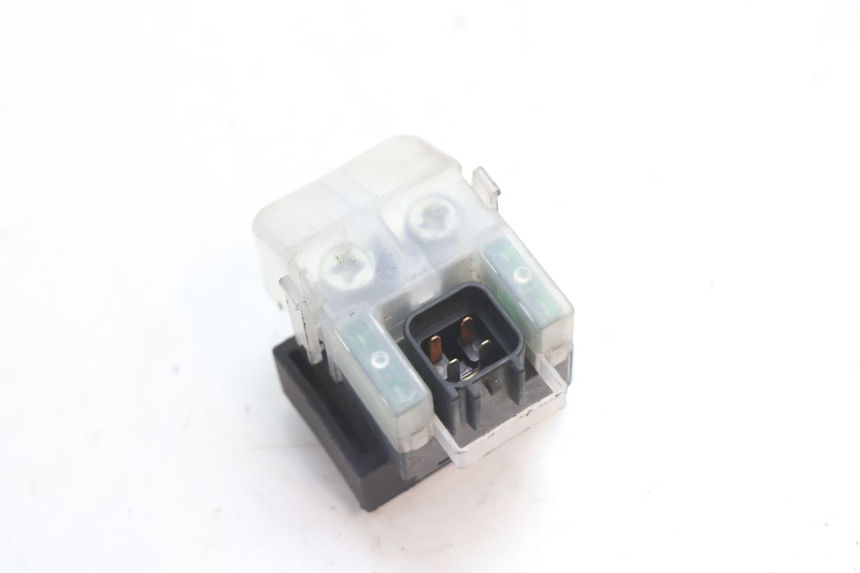 photo de RELE ARRANQUE SUZUKI SV S 650 (2003 - 2009) - Primer plano técnico