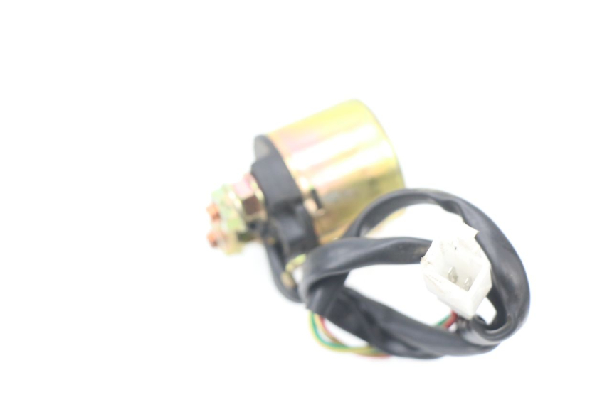 photo de RELE ARRANQUE RAZZO VENICE 50 (2009 - 2014) - Zoom estado de uso