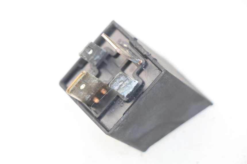 photo de RELE ARRANQUE PIAGGIO VESPA LX IE 125 (2010 - 2012) - Zoom estado de uso