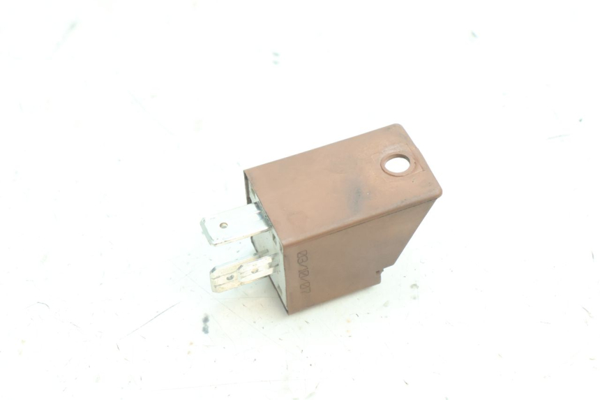 photo de RELE ARRANQUE PIAGGIO VESPA S 2T 50 (2007 - 2014) - Primer plano técnico