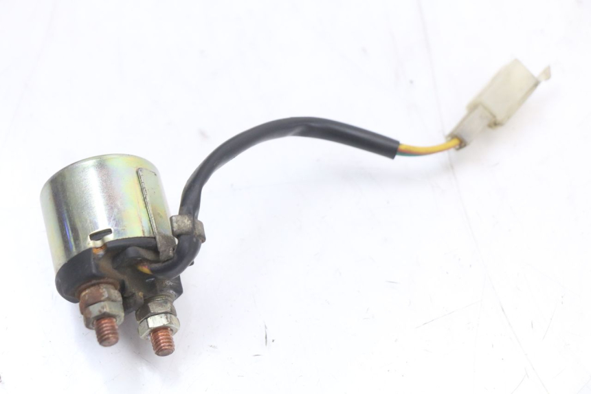 photo de RELÉ DE ARRANQUE PEUGEOT VIVACITY NEW 4T 50 (2008 - 2017) - Zoom estado de uso