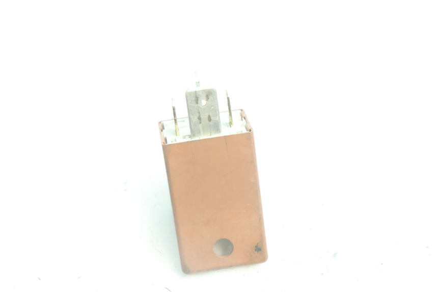 photo de RELE ARRANQUE PIAGGIO X9 AMALFI 180 (2000 - 2003) - Primer plano técnico