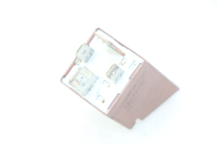 photo de RELE DE ARRANQUE PIAGGIO X9 EVOLUTION 250 (2003 - 2007) - Zoom estado de uso