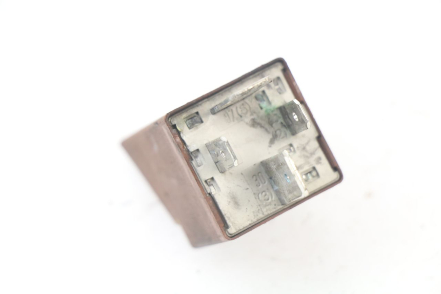 photo de RELE ARRANQUE PIAGGIO XEVO - X EVO 125 (2007 - 2017) - Zoom estado de uso