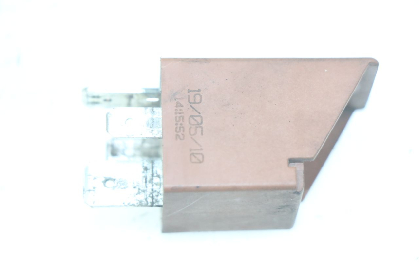 photo de RELE ARRANQUE PIAGGIO XEVO - X EVO 125 (2007 - 2017) - Zoom estado de uso