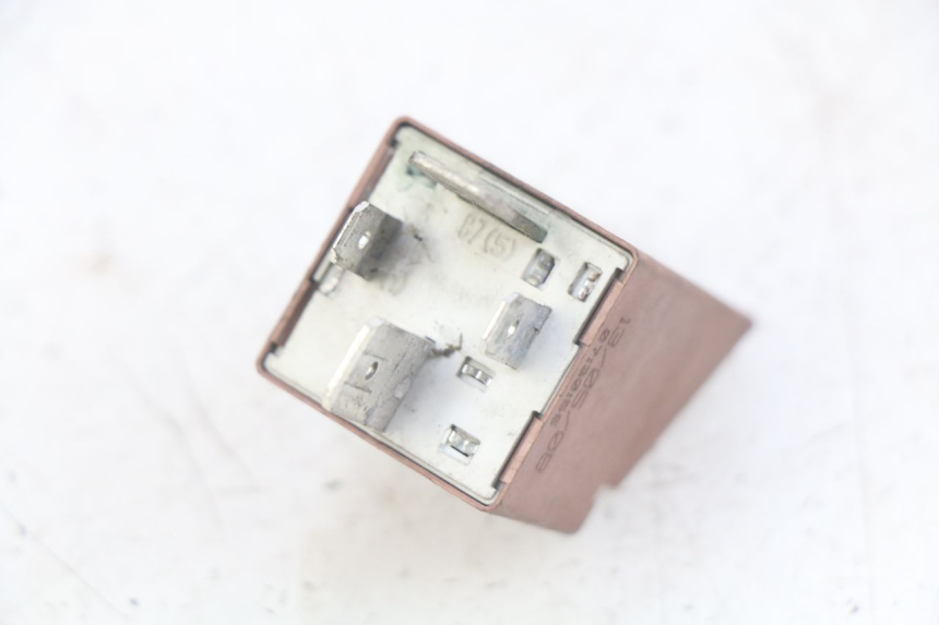 photo de RELE ARRANQUE PIAGGIO XEVO - X EVO 125 (2007 - 2017) - Zoom estado de uso