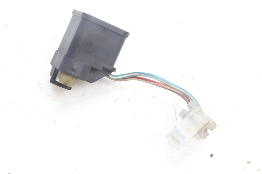 photo de RELE ARRANQUE YAMAHA YP MAJESTY 125 (2007 - 2010) - Zoom estado de uso