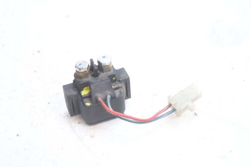 photo de RELE ARRANQUE YAMAHA YP MAJESTY 125 (2002 - 2006) - Zoom estado de uso