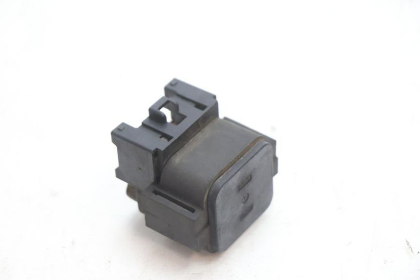 photo de RELE ARRANQUE YAMAHA YZF R GENESIS 750 (1993 - 1998) - Zoom estado de uso