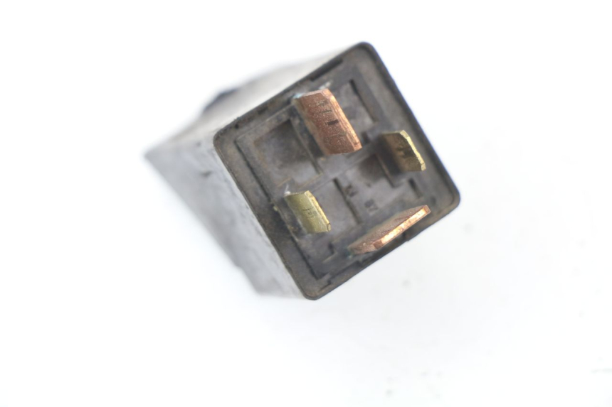 photo de RELé DE ARRANQUE PIAGGIO ZIP 2T 50 (2009 - 2019) - Zoom estado de uso