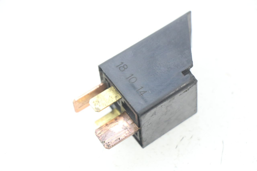 photo de RELé DE ARRANQUE PIAGGIO ZIP 2T 50 (2009 - 2019) - Vista principal