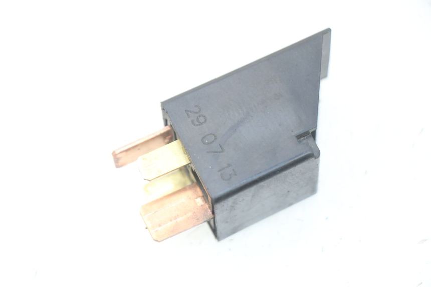 photo de RELé DE ARRANQUE PIAGGIO ZIP 2T 50 (2009 - 2019) - Vista principal