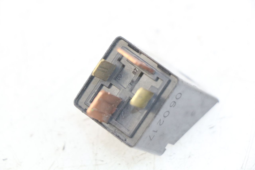 photo de RELé DE ARRANQUE PIAGGIO ZIP 2T 50 (2009 - 2019) - Zoom estado de uso