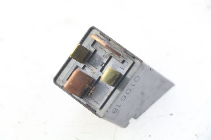 photo de RELE ARRANQUE PIAGGIO ZIP 4T 50 (2018 - 2020) - Zoom estado de uso