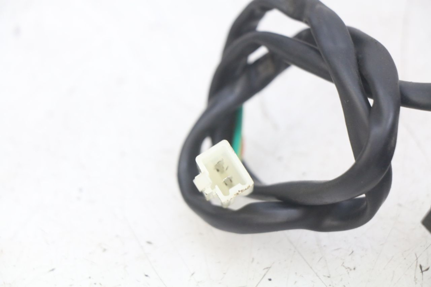 photo de RELE ARRANQUE UNIVERSAL BIKE ZN50QT-11B 50 (2018 - 2021) - Zoom estado de uso