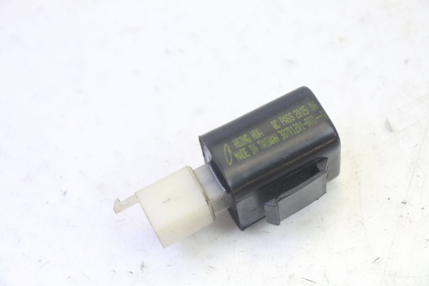 photo de RELE QUADRO 4 4D 350 (2015 - 2018) - Otra perspectiva