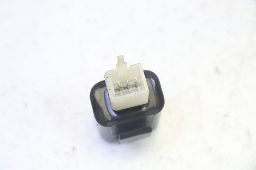 photo de RELE QUADRO 4 4D 350 (2015 - 2018) - Primer plano técnico