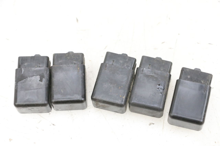 photo de RELE ADIVA AD3 300 (2014 - 2020) - Detalle de la pieza