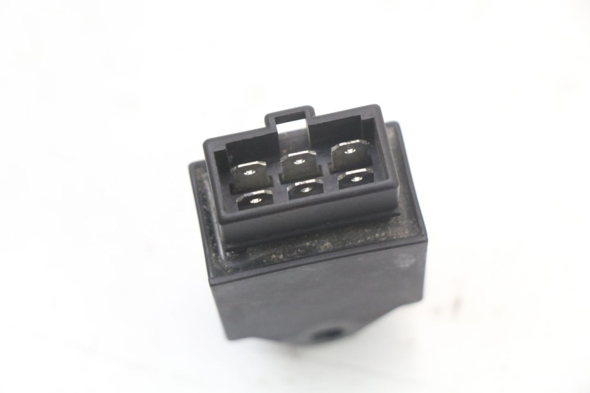 photo de RELE APRILIA SR MOTARD 50 (2012 - 2018) - Zoom estado de uso