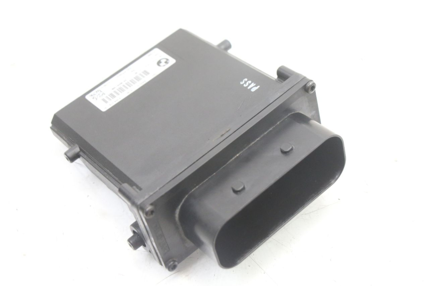 photo de RELE BMW S RR ABS S1000RR 1000 (2015 - 2018) - Zoom estado de uso