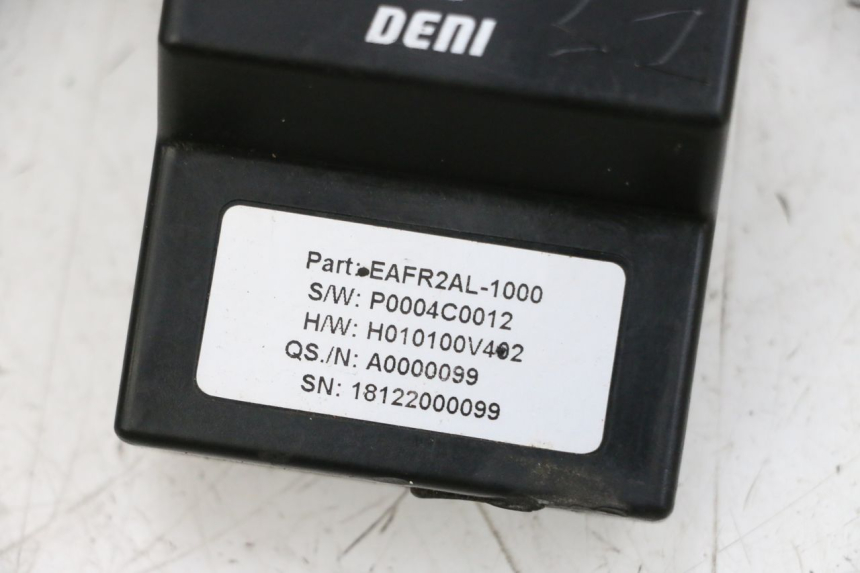 photo de RELE MAG POWER BOMBERS 4T 50 (2016 - 2026) - Estado de la superficie y material