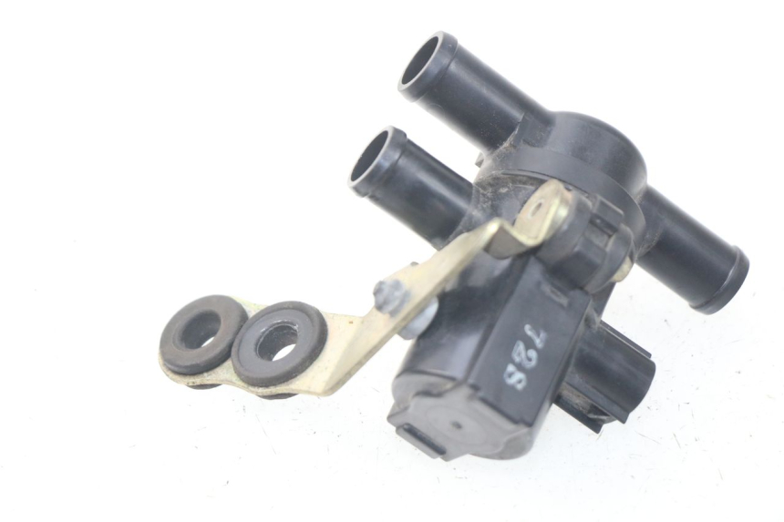 photo de RELE MV AGUSTA BRUTALE R WALLY 910 (2008 - 2008) - Detalle de la pieza