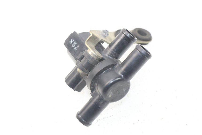 photo de RELE MV AGUSTA BRUTALE R WALLY 910 (2008 - 2008) - Zoom estado de uso